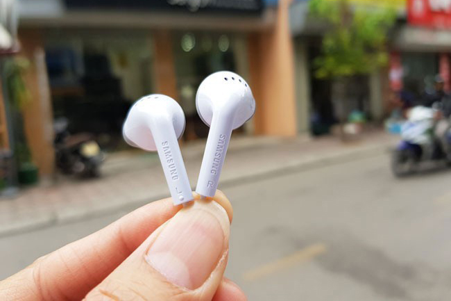 Tai nghe Galaxy A51 chính hãng Samsung